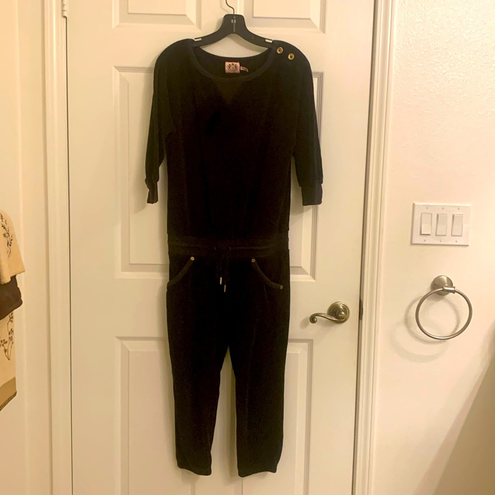 Juicy Couture French Terry jumpsuit Capri in Black size Petite.